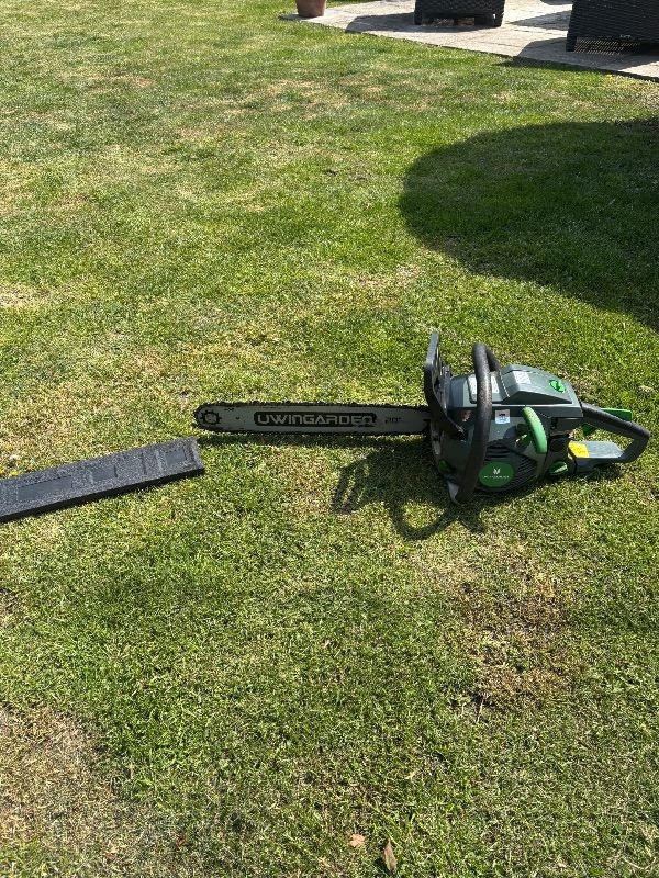 Chainsaw