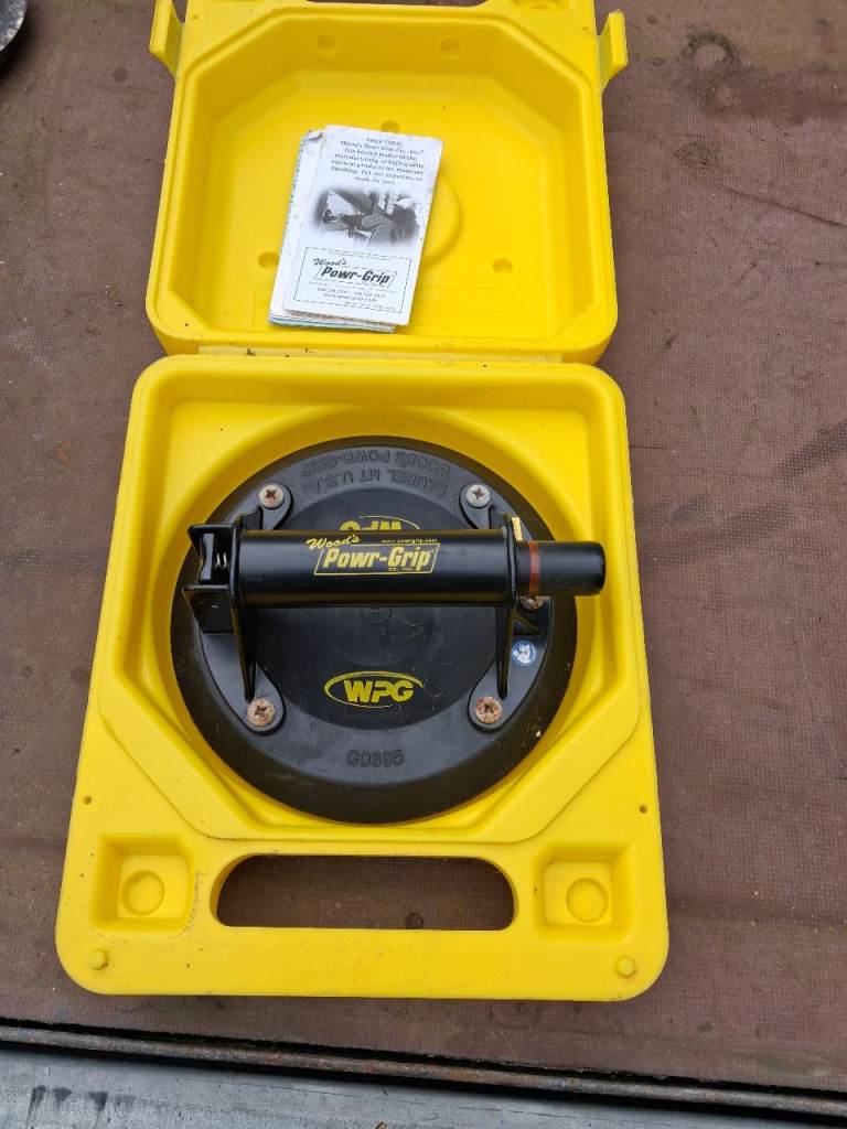 Woods Powr-Grip Suction Cup Lifter – Good Condition, with Case