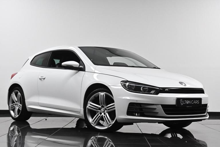 2015 Volkswagen Scirocco 2.0 TDi 184 BlueMotion Tech R-Line 3dr DSG COUPE DIESEL Automatic