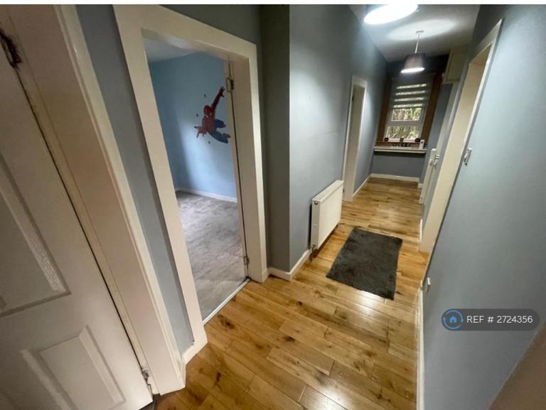 3 bedroom flat in Thornliebank, Thornliebank, Glasgow, G46 (3 bed) (#2724356)