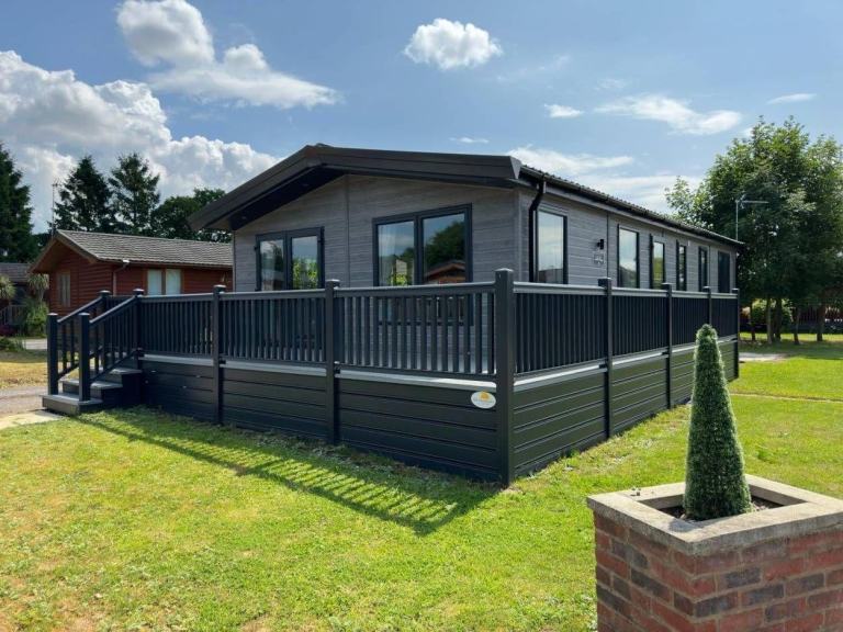 Atlas Lilac in York  - Lodge / Caravan 