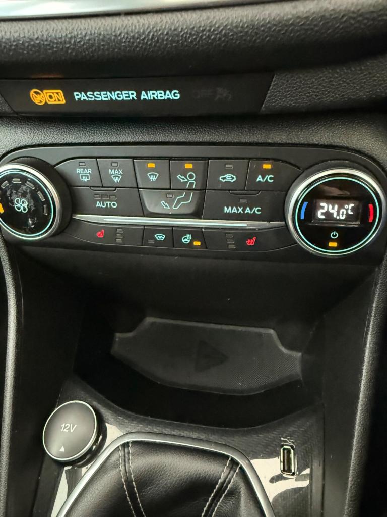 2019 Ford Fiesta 1.0T EcoBoost Active X Euro 6 (s/s) 5dr HATCHBACK Petrol Manual