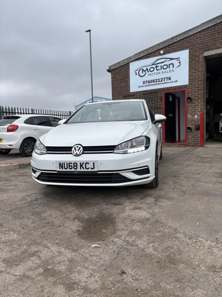 VOLKSWAGEN GOLF 1.0 TSI SE 2018
