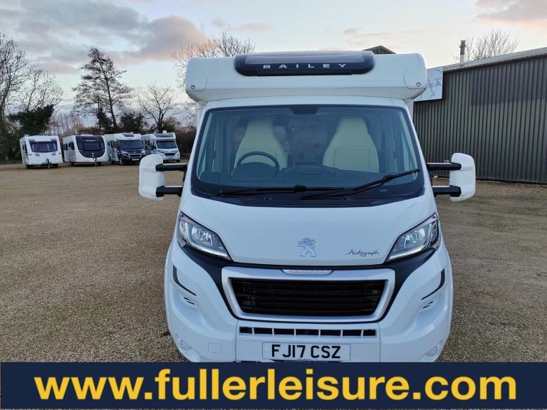 Bailey AUTOGRAPH 75-4