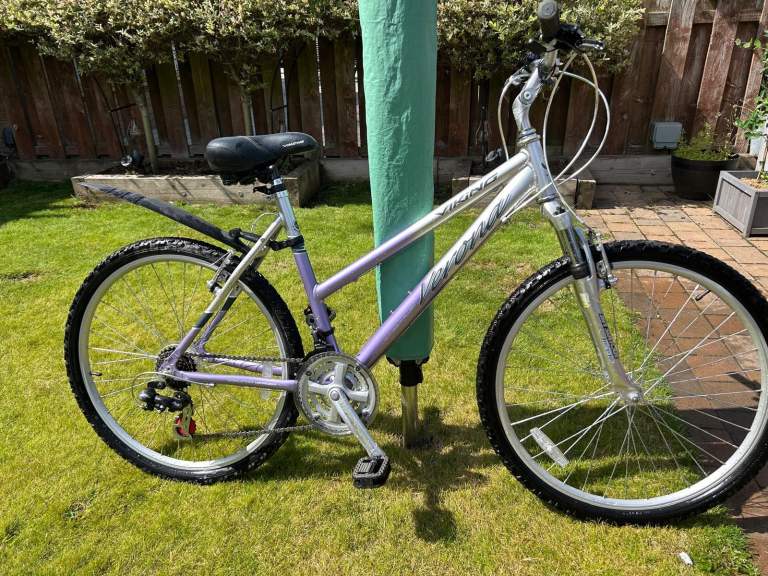 Viking Mountain Bike – Silver/Purple, Excellent Condition