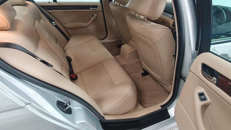 BMW 320D SE * GENUINE 6,000 MILES FROM NEW * YES 6,000 MILES WOW* AUTOMATIC