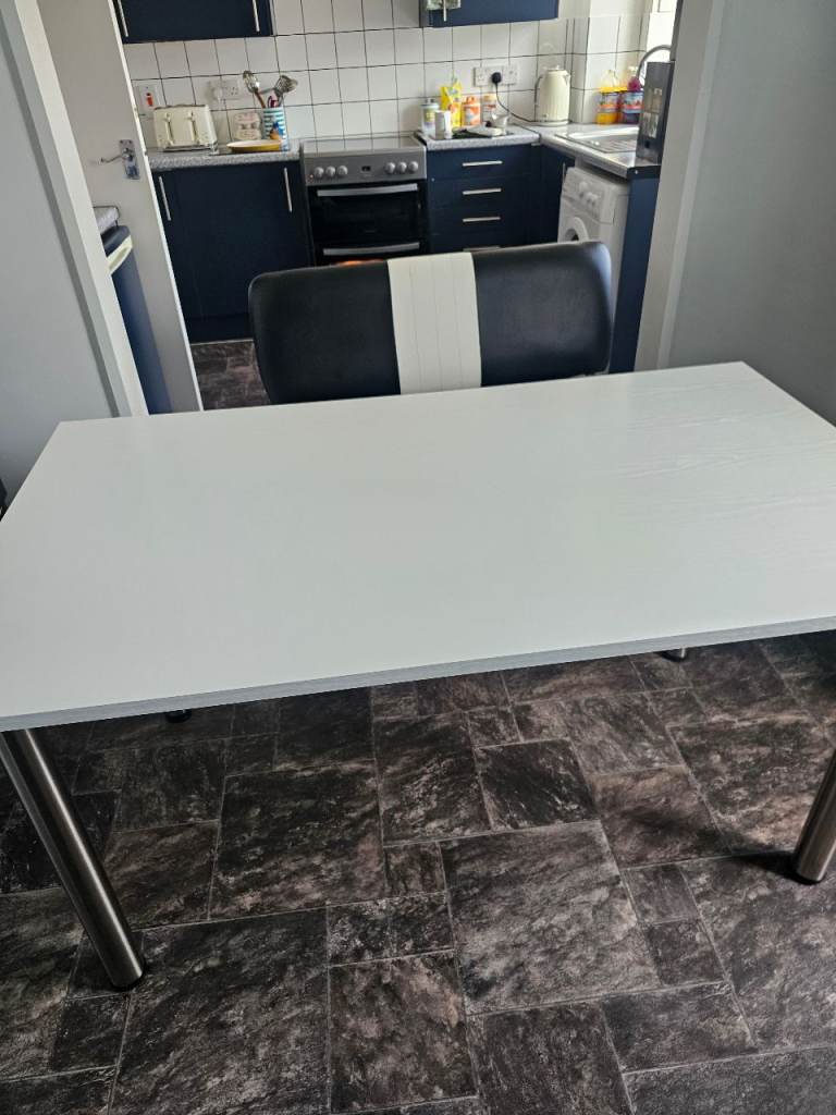 Table with bench FREE