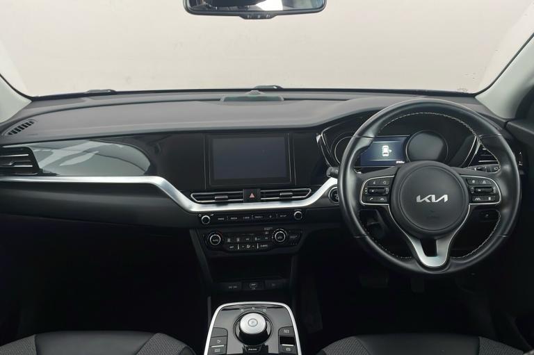  Kia Niro Electric 64kwh 2 Suv 5dr Electric Auto 201 Bhp Electric