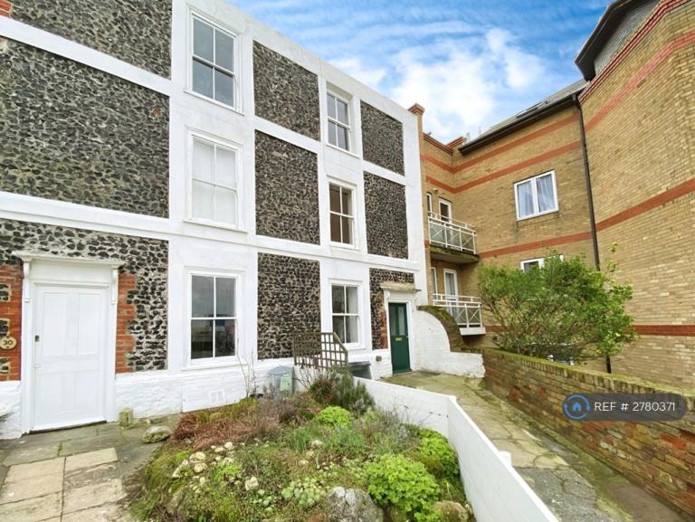 3 bedroom house in Fort Hill, Margate, CT9 (3 bed) (#2780371)