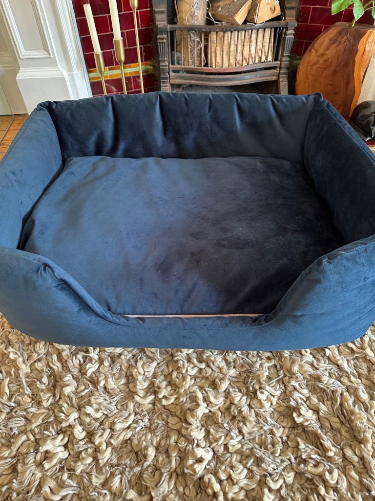 Charley Chau dog bed RRP£165