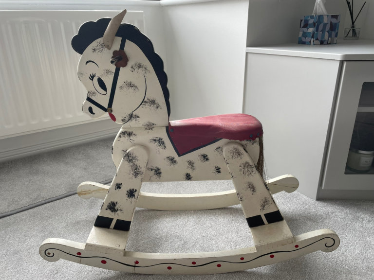  Wooden rocking horse - renovation project or toy