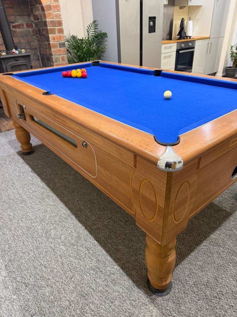 Pool table 6f by 3f 