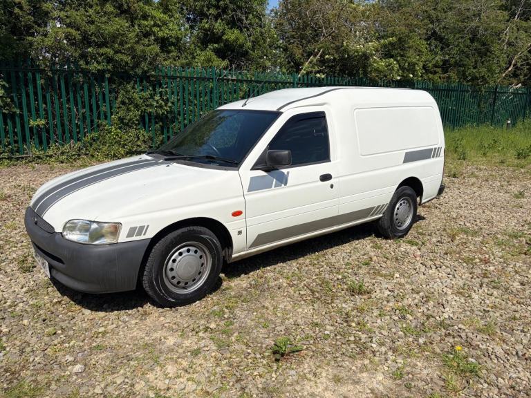 2001 Ford Escort Plus Van CAR DERIVED VAN Diesel Manual