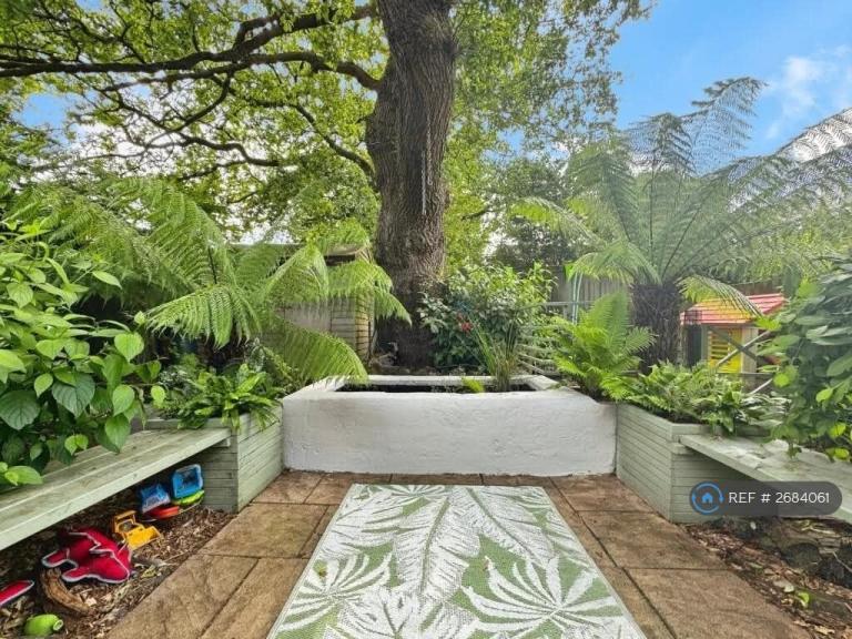 3 bedroom house in Mallards Walk, Preston, PR5 (3 bed) (#2684061)