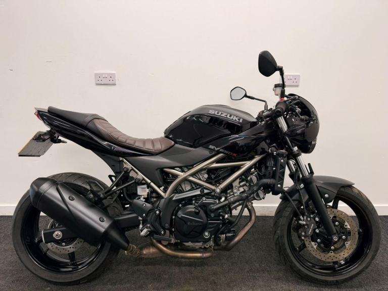 SUZUKI SV650X ** LOW MILES - TAIL TIDY - 2 KEYS ** 