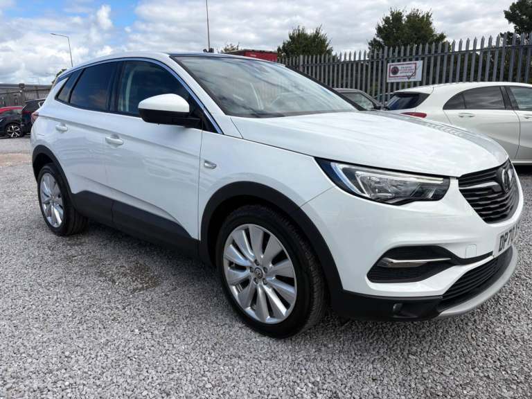 2020 Vauxhall Grandland X 1.5 Turbo D BlueInjection Elite Nav Euro 6 (s/s) 5dr HATCHBACK Diesel M...