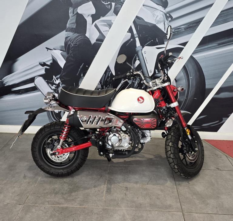 2025 HONDA MONKEY