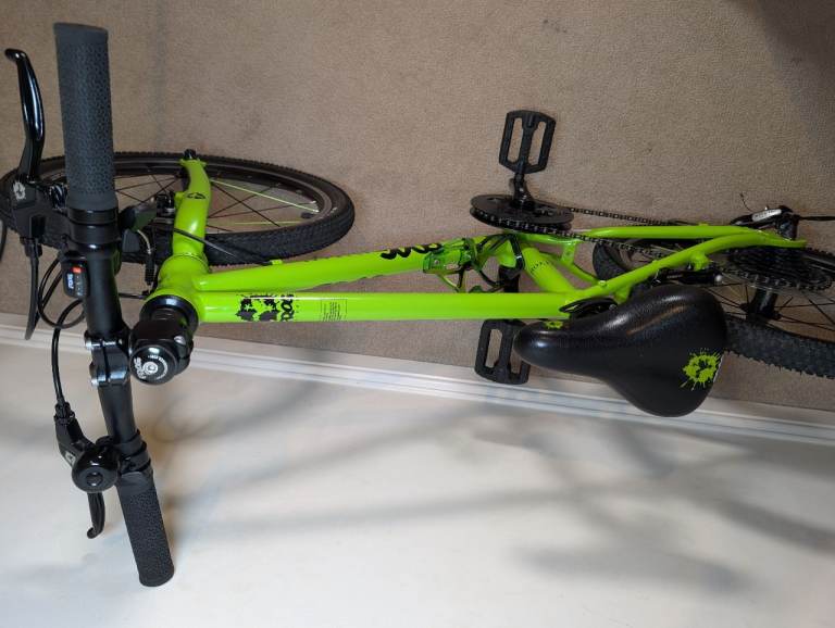 FROG BIKE 53  (5+) IN AMAZING CONDITION. COLLECTION NW LONDON OR BUCKS