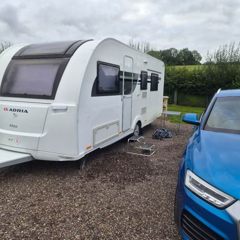 2019 Fixed bed caravan