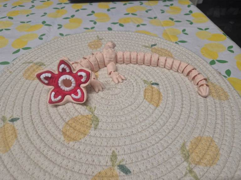 Stranger Things Demigorgon Fidget Toy – 3D Printed 🩸