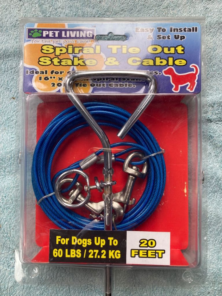 Spiral tie out stake and cable