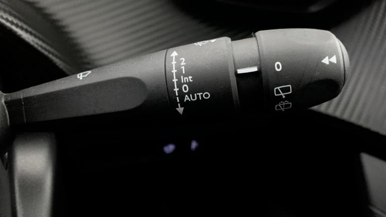 2024 Peugeot 2008 1.2 PureTech 130 Allure 5dr HATCHBACK PETROL Manual