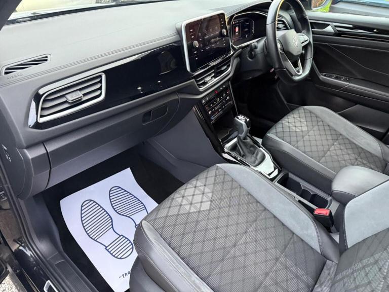 VOLKSWAGEN T-ROC 1.5 TSI R-Line DSG Euro 6 (s/s) 5dr 2022