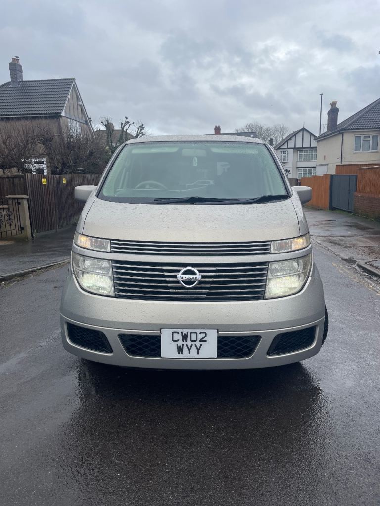 Nissan, Elgrand, 2002, Automatic, Van, 3500 (cc)