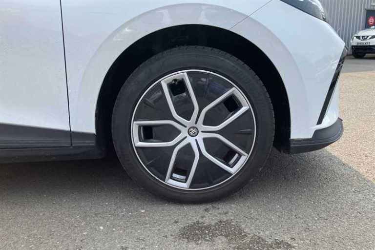 2025 MG MG4 150kW Trophy EV Long Range 64kWh 5dr Auto HATCHBACK ELECTRIC Automatic