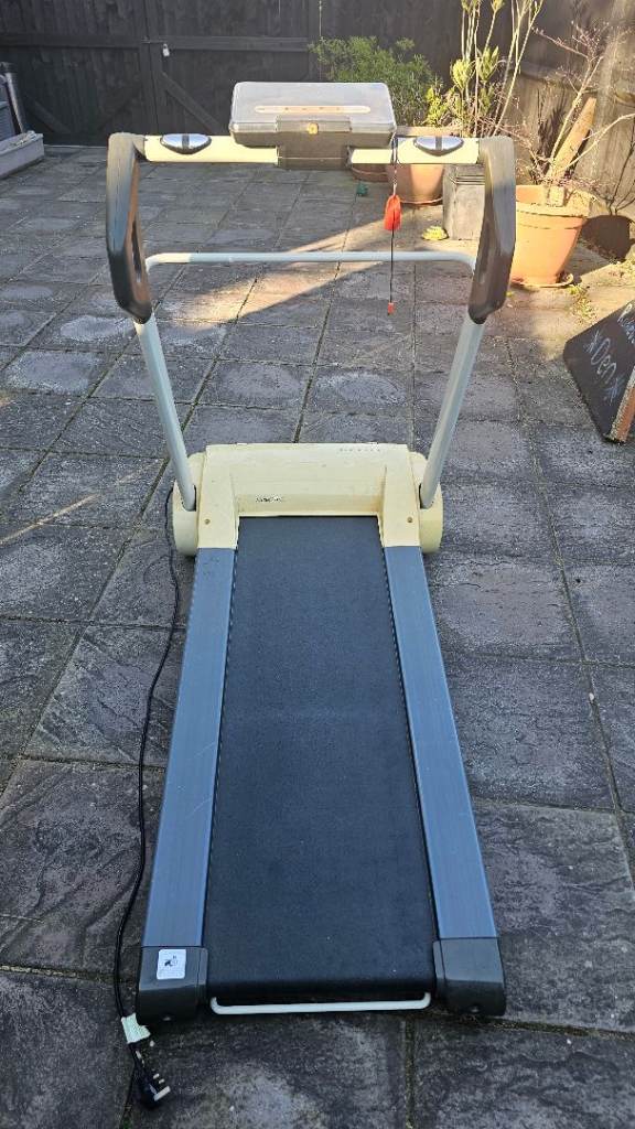 Reebok treadmill running machine