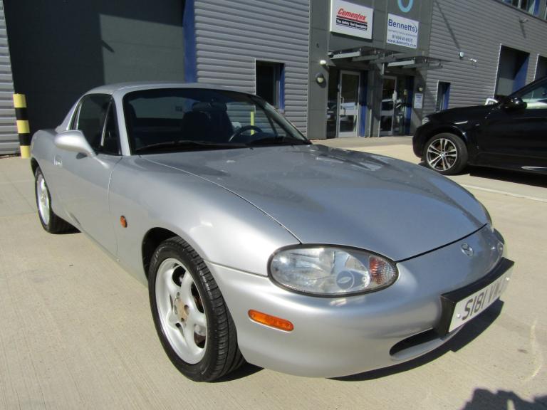  Mazda MX-5 1.6 ROADSTER 2DR MANUAL CONVERTIBLE LEFT HAND DRIVE Sports Petrol Manual