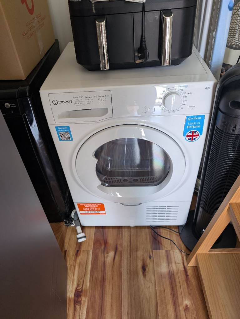 Indesit White Tumble Dryer – Good Condition