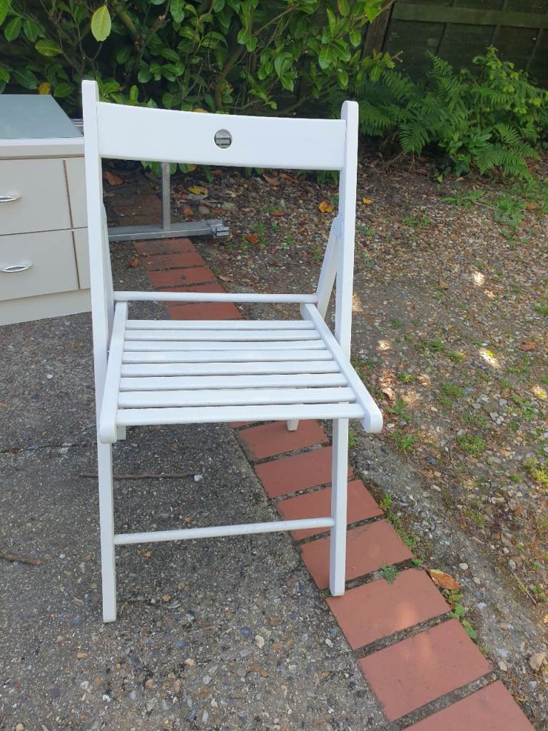 IKEA FROSVI white wooden folding chair