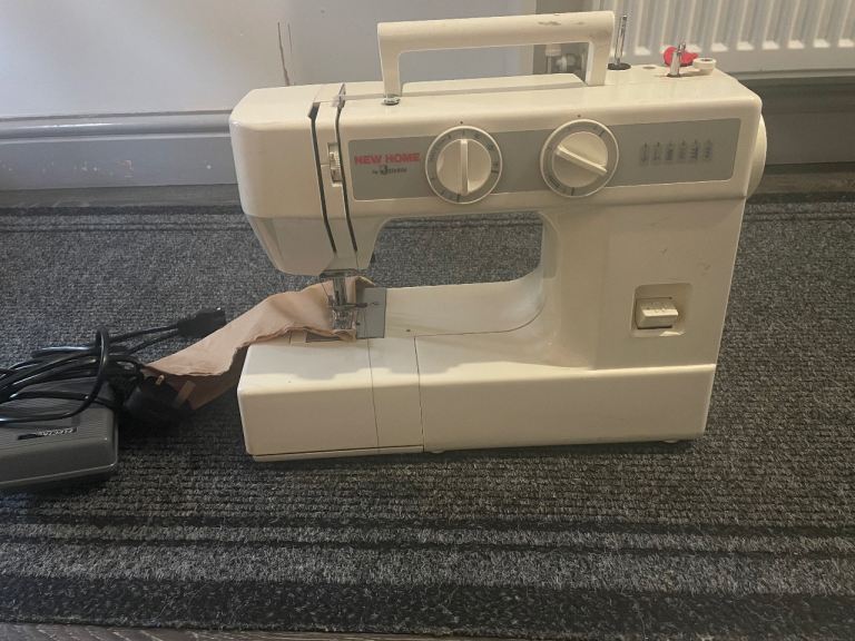 New home by janome sewing machine 