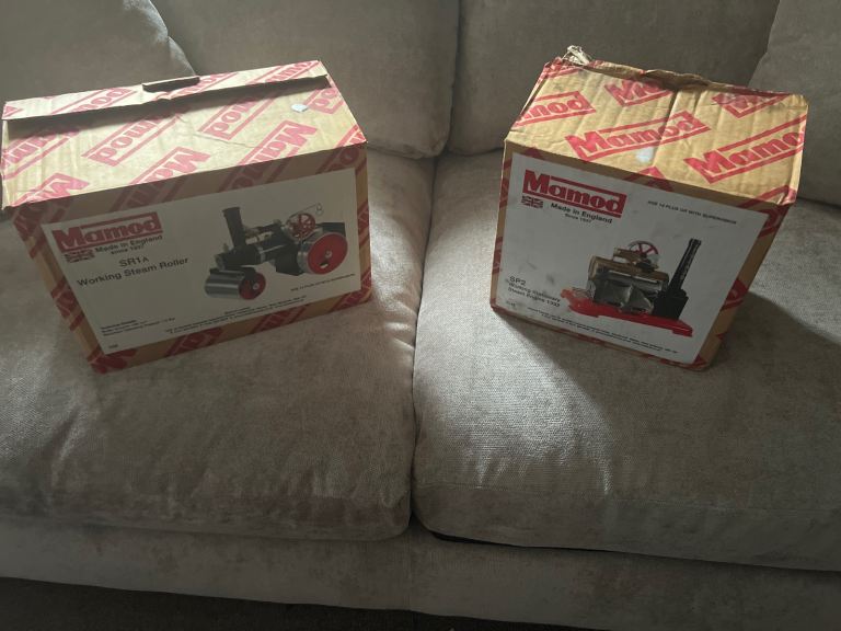 Model Mamod both of them Cole fire stem Tran 