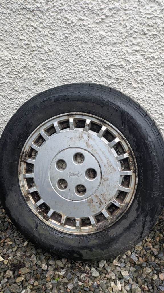 2 x 15 Inch For Granada/Scorpio Alloy