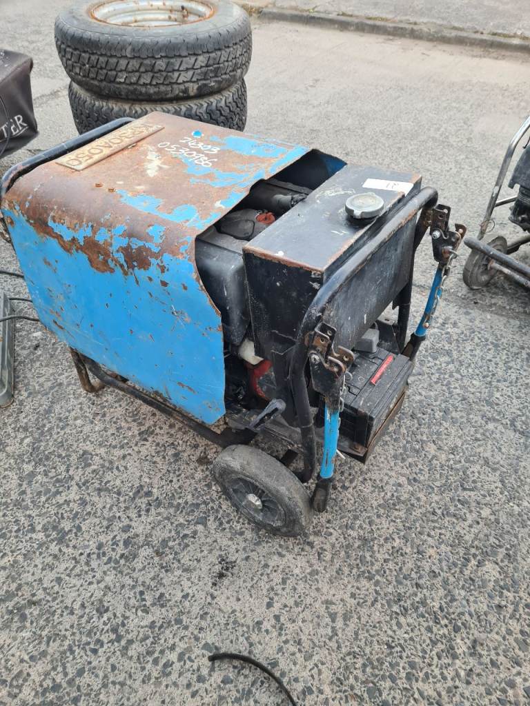 Diesel generator