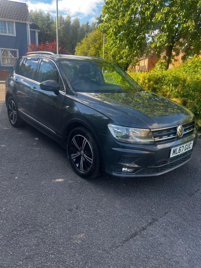 Volkswagen, TIGUAN, Estate, 2017, Manual, 1968 (cc), 5 doors