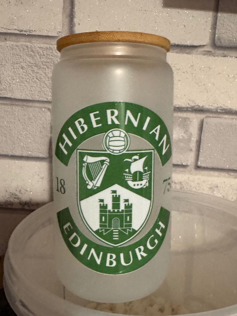 Hibernian Edinburgh Football Team Glass Drinks Can