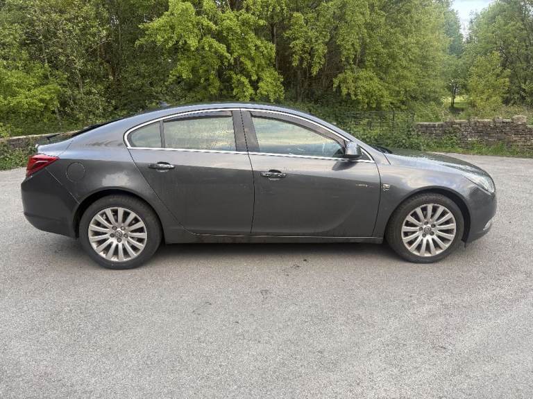 Vauxhall Insignia 2.0 CDTi Elite Nav Diesel 2011 Automatic