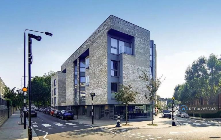 2 bedroom flat in Raydon Street, London, N19 (2 bed) (#2852345)