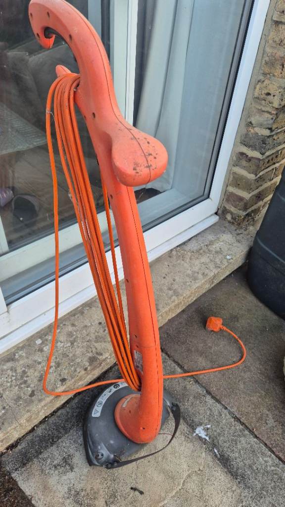Flymo STXT25 Grass Trimmer - Needs fixing 