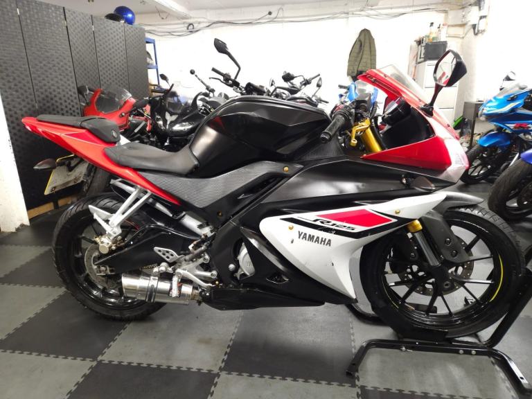 Yamaha YZF-R 125 2015 ABS 