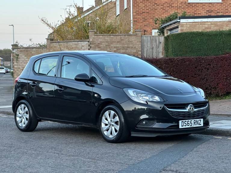 VAUXHALL CORSA 1.4 PETROL LOW MILEAGE 45,000 FULL SERVICE HISTORY 5DR MANUAL BLACK 2015
