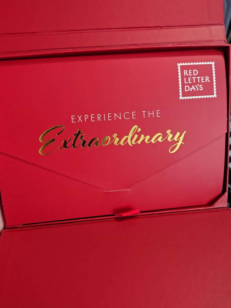 Arsenal stadium tour with a burger meal for 2