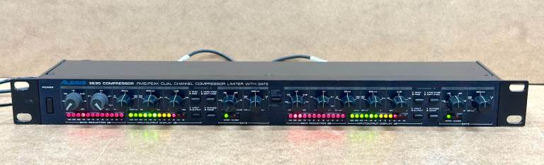 Alesis 3630 compressor limiter