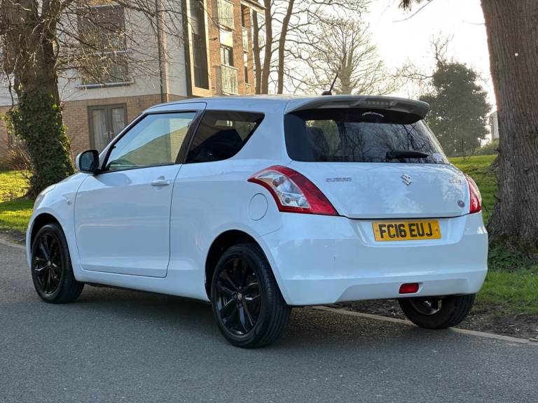 Suzuki Swift SZ-L 1.2 Petrol Manual 56,000 Miles White £35 Road Tax – Long MOT 3Dr Manual History