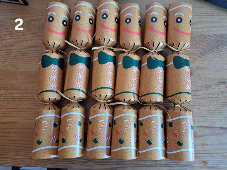 CHRISTMAS CRACKERS WITH NON- PAPER TOYS AND GIFTS 