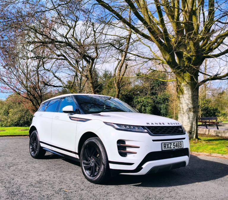 New shape Range Rover evoque 2.0 d150 dynamic 