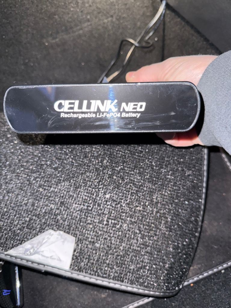 Cellink Neo 6 dash cam battery - made by blackvue